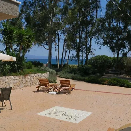 Aeolos Beachfront Family *