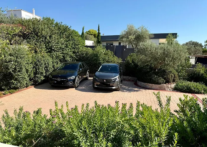 Aeolos Beachfront Family Feriehus