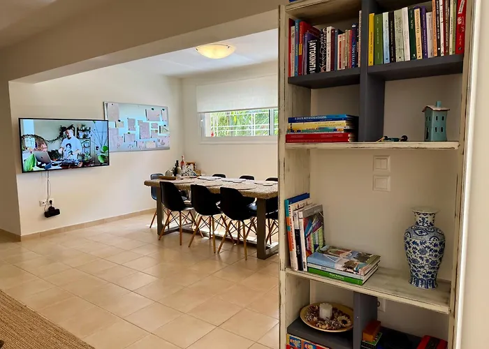 Aeolos Beachfront Family Tatil Evi *