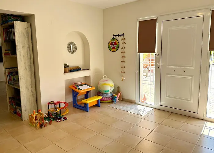 Aeolos Beachfront Family Tatil Evi Kouverta