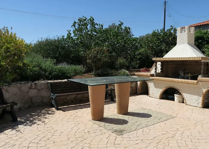 Aeolos Beachfront Family Kouverta