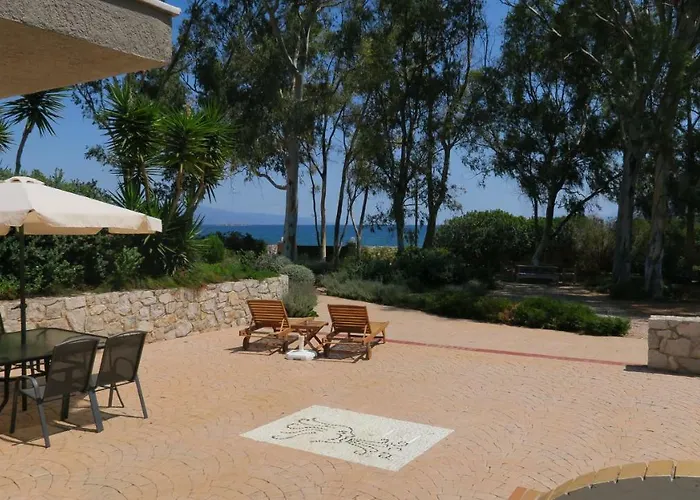 Aeolos Beachfront Family *