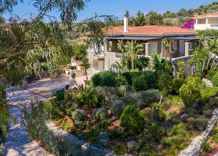 Aeolos Beachfront Family Tatil Evi *