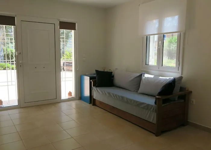 Aeolos Beachfront Family Feriehus